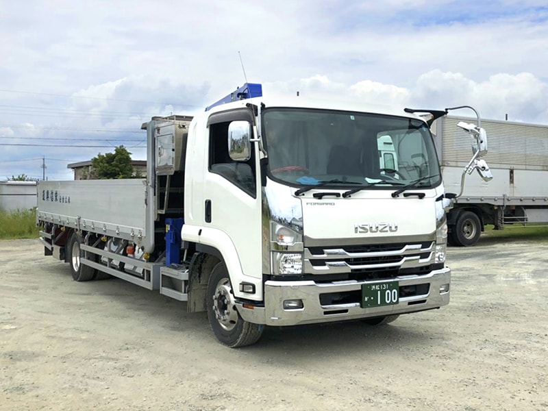 7tユニック(6.9t)(6.5m×2.35m)4段ブームのイメージ画像